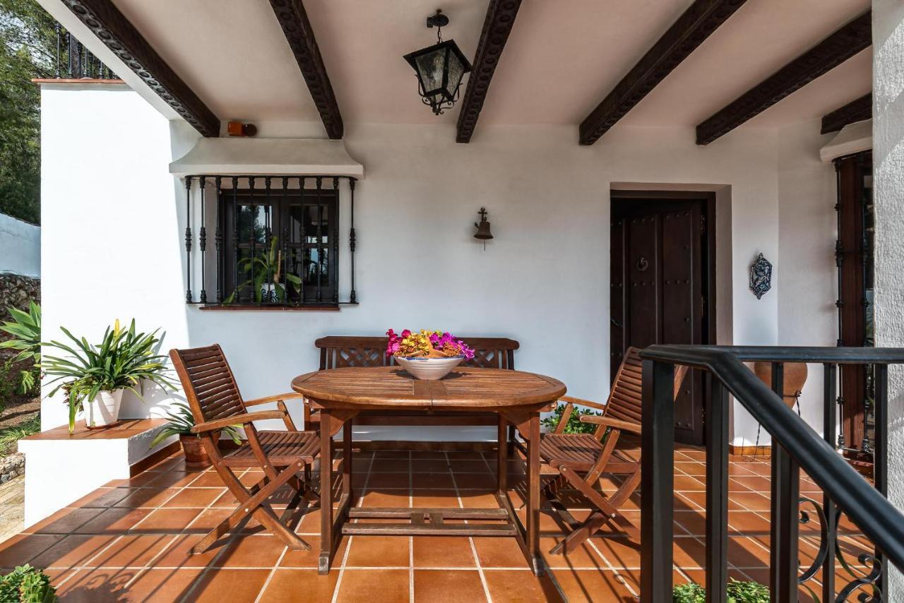 Villa Cortijo Del Penon Фригиляна Екстериор снимка