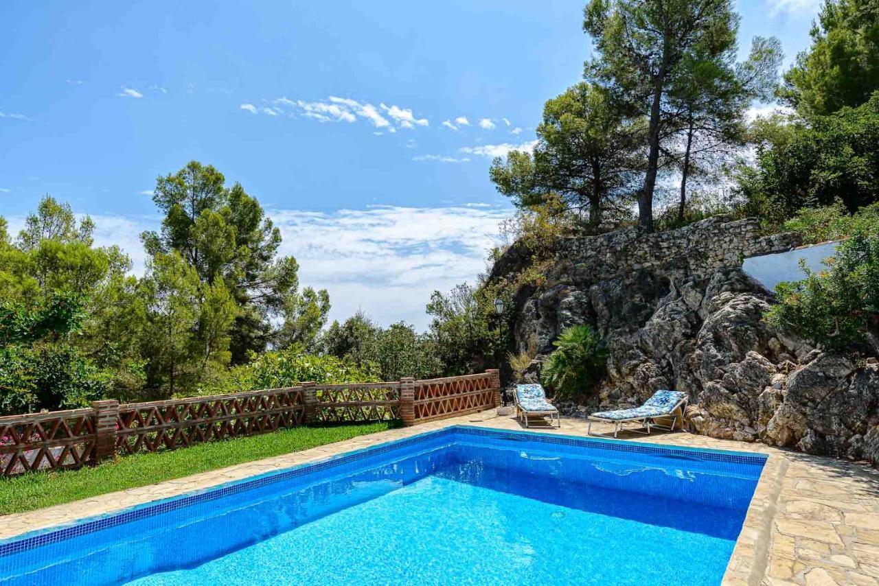 Villa Cortijo Del Penon Фригиляна Екстериор снимка