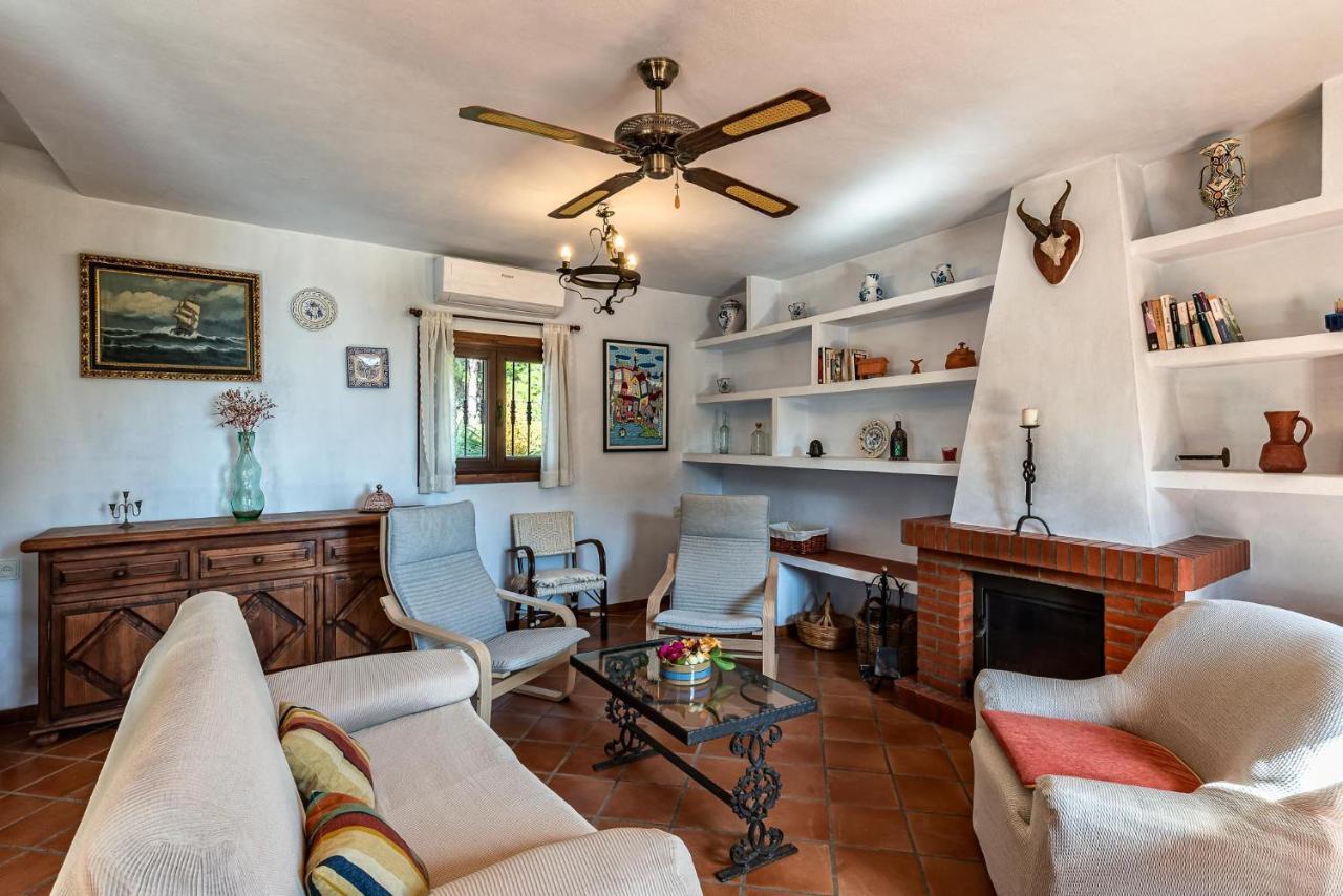 Villa Cortijo Del Penon Фригиляна Екстериор снимка
